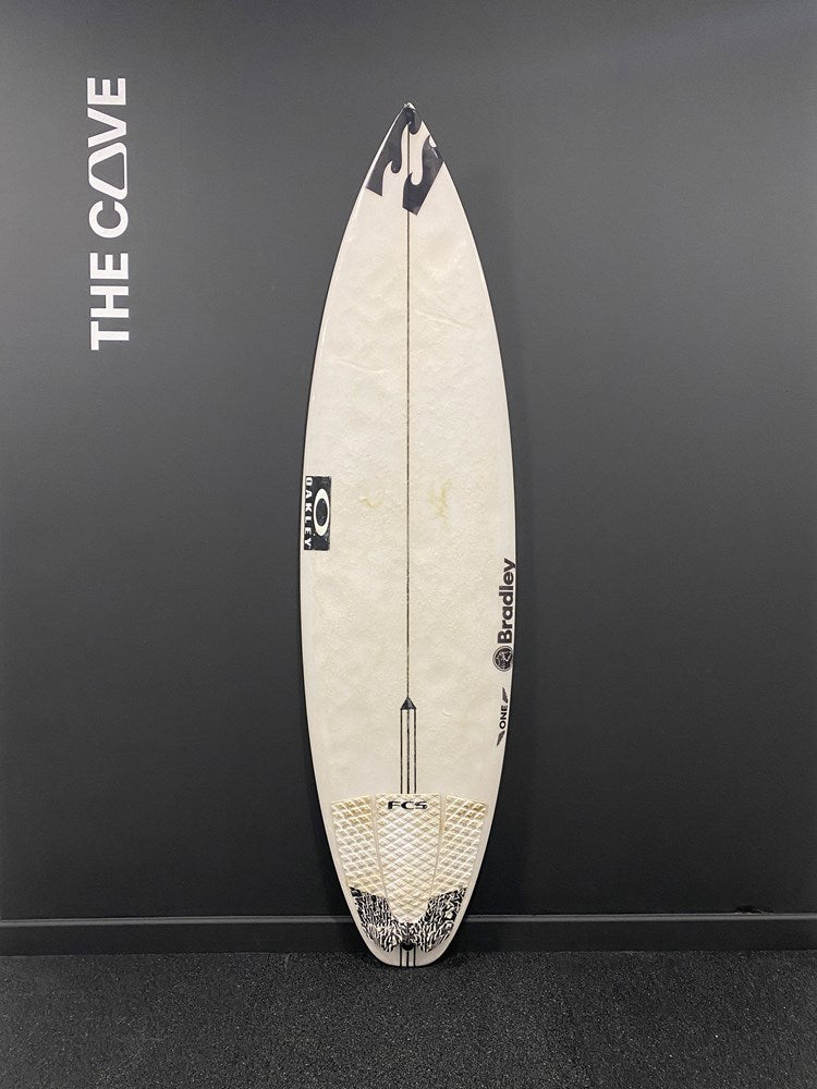 The Cave Surfboard Bradley One C0025 - 5'10 x 18 5/16 x 2 5/16 x 25.8L - 220080