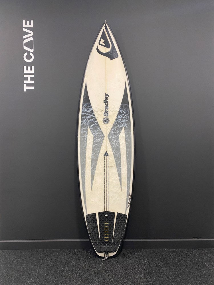 The Cave Surfboard Bradley One C0032 - 6'1 x 19 x 2 3/8